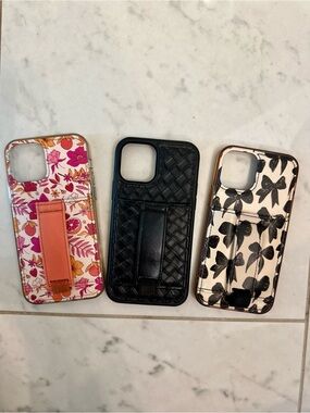 Bundle of 3 Walli Cases iPhone 12/12 pro